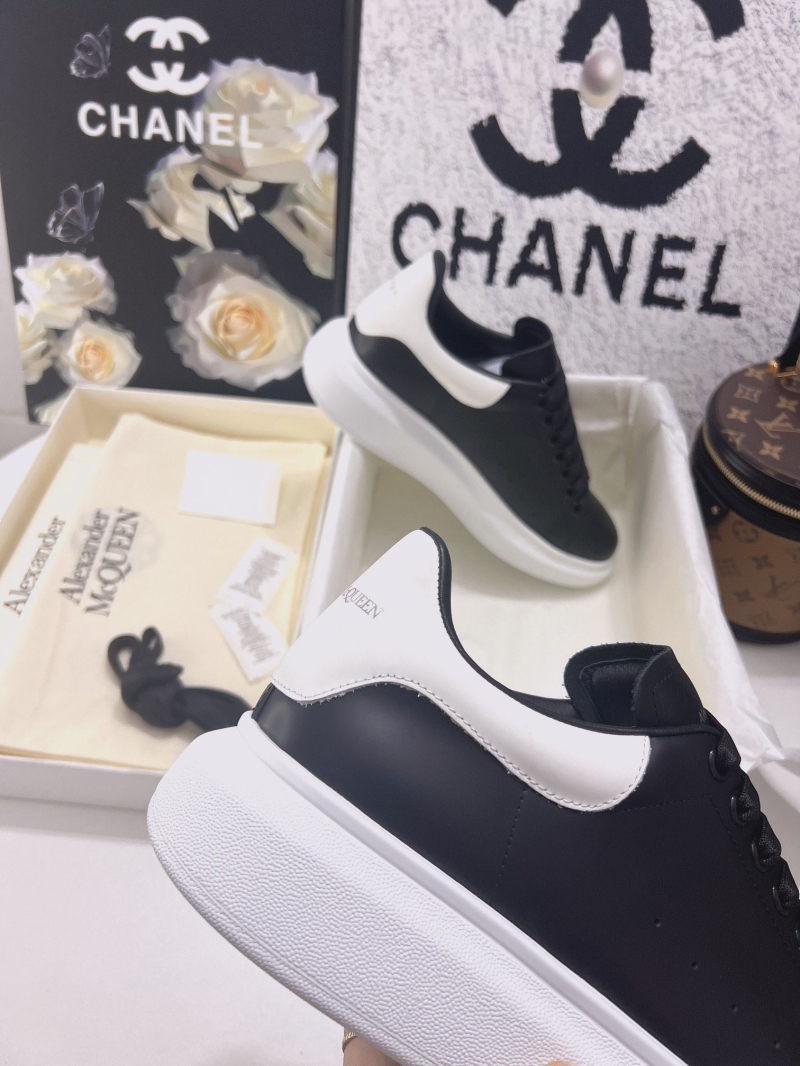 Alexander Mcqueen Casual Shoes